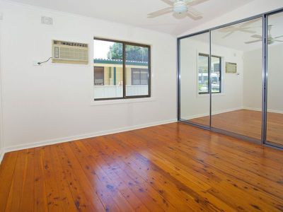 11 Bundella Place, Koonawarra