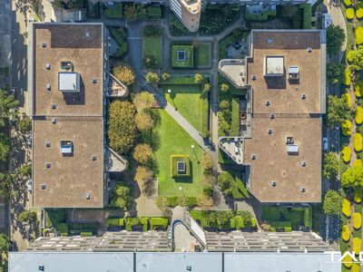 211 / 15 Baywater Drive, Wentworth Point