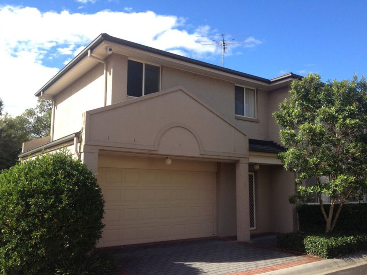1 / 11 Harrington Ave, Castle Hill