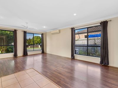 69 Billinghurst Crescent, Upper Coomera