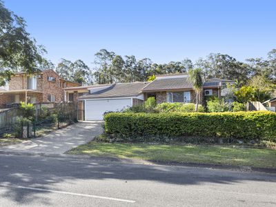 94 Passerine Drive, Rochedale South