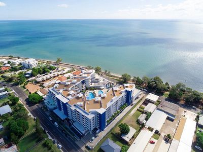 115 / 569-571 The Esplanade, Urangan