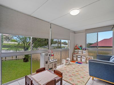 207 Blackstone Road, Silkstone