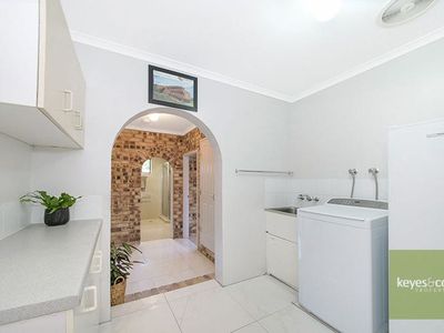 9 Forbes Street, Cluden