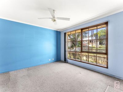 18 Catherine Street, Mannering Park