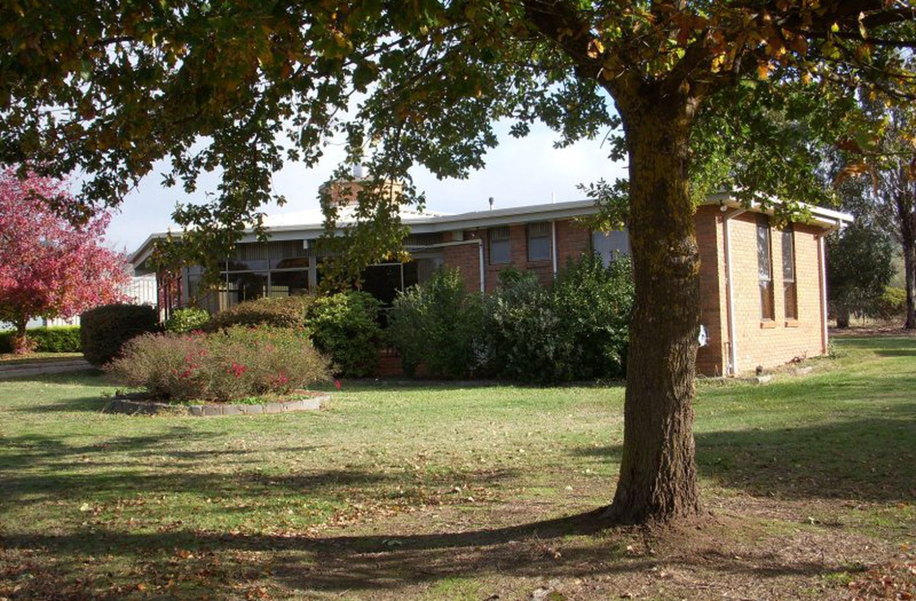 52 Crosbys Lane, Mansfield Clark & Co Real Estate