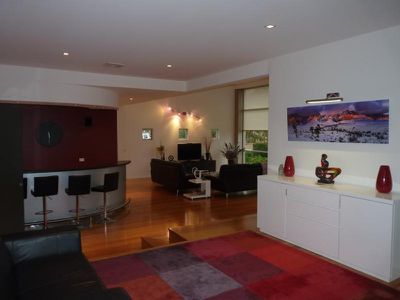 14 Velthuis Drive, Horsham
