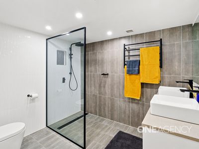 2 / 12-14 Kembla Street, Wollongong