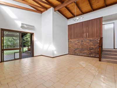 17 Marjorie Street, Rochedale South