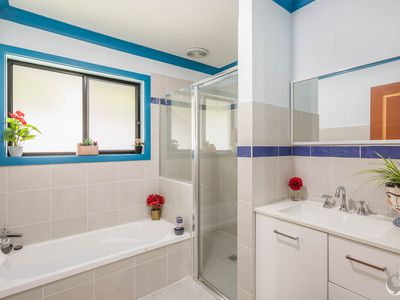 11 Mummaga Lake Drive, Dalmeny