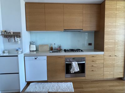 1409 / 2 Newquay Promenade, Docklands