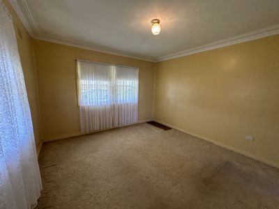 2 Sydney Street, Parkes