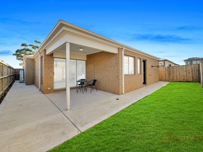 7 Homecrest Crescent, Wyndham Vale