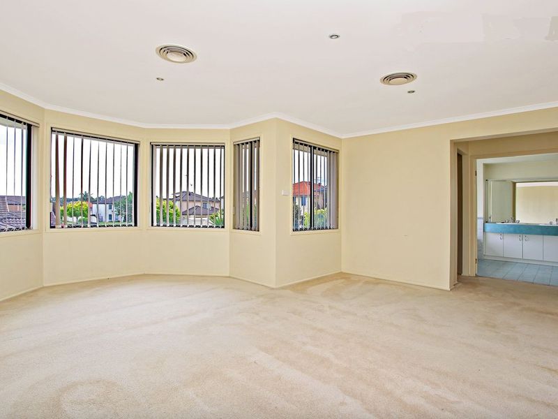 5 Watkiss Street, Glenwood