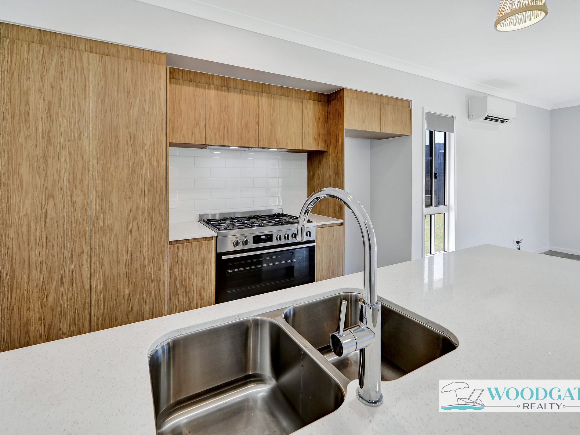 21 Gull Street, Woodgate