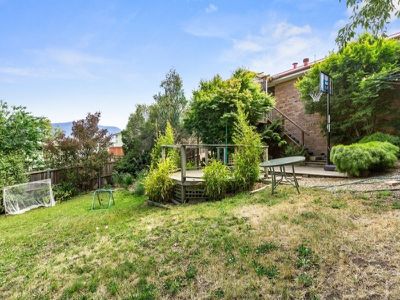 12 Fairview Drive, Kingston