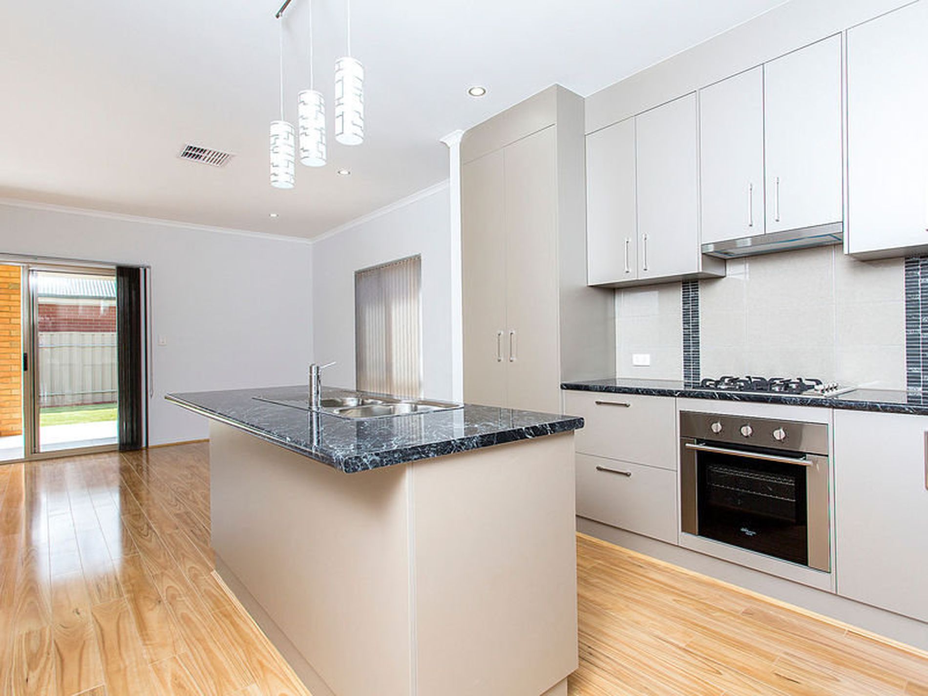 3 Robert Street, Ascot Park