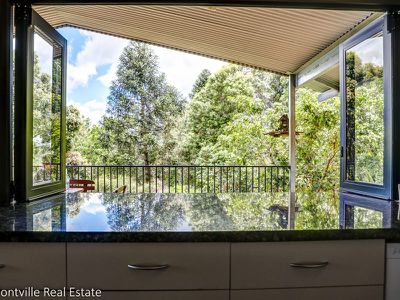 30 Manley Dr, Montville