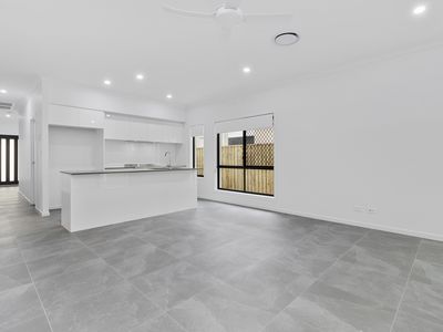 12 Tide Street, Morayfield