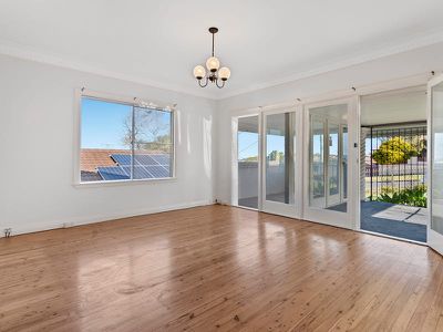 10 Whites Road, Manly West