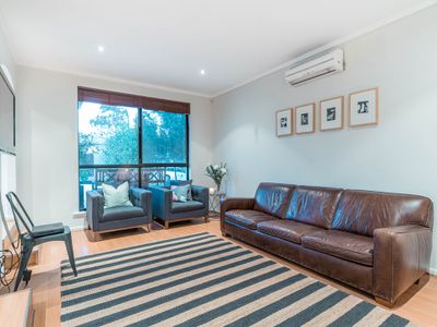 8A Wilson Crescent, Wembley Downs