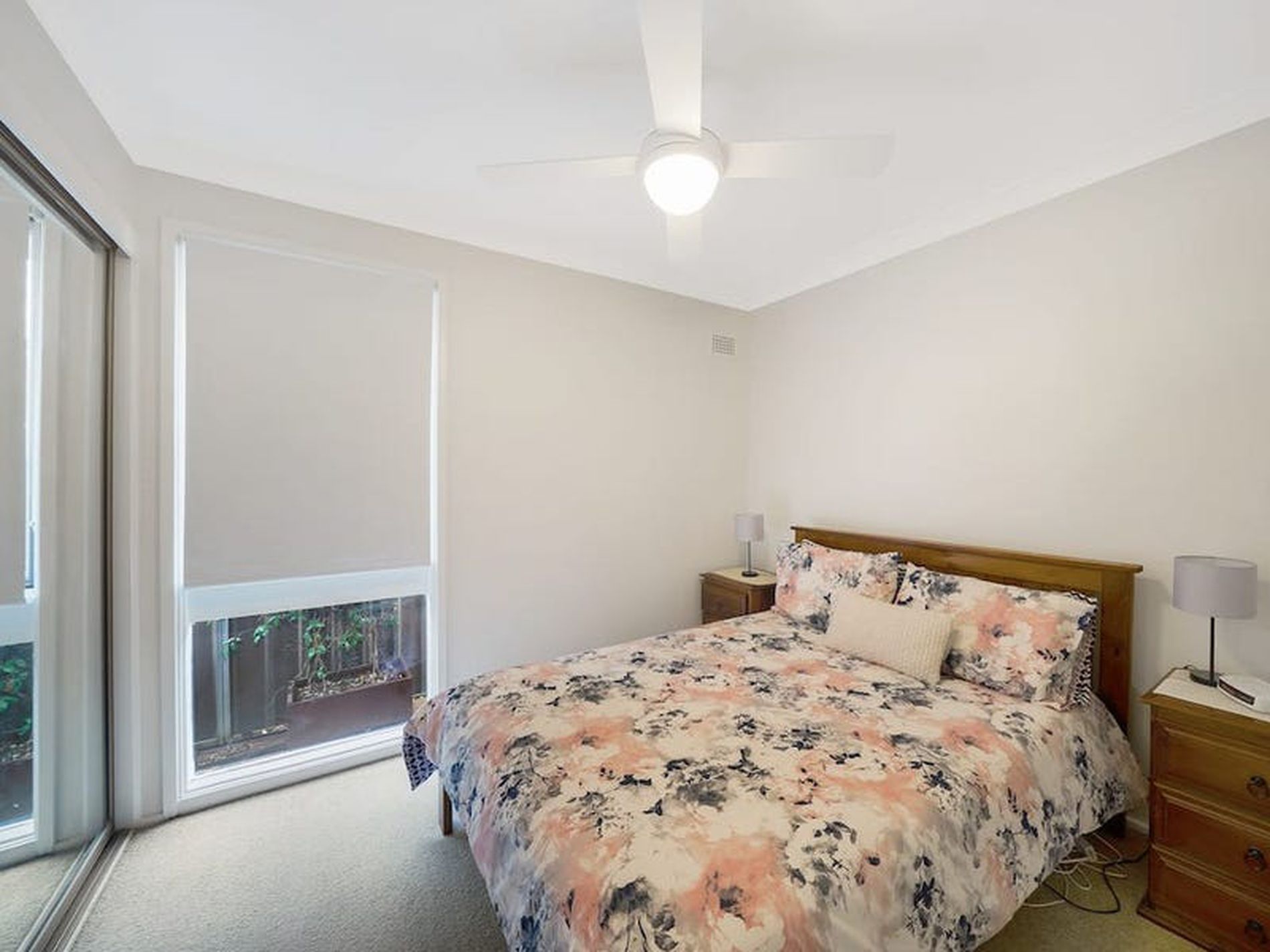 9 Dredge Avenue, Moorebank