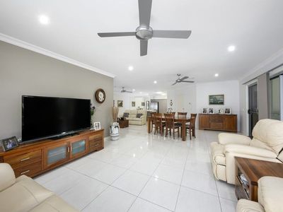 18 Cooroibah Crescent, Tewantin