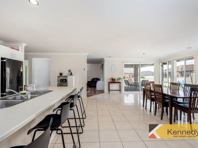 4 Lovejoy Avenue, Blayney