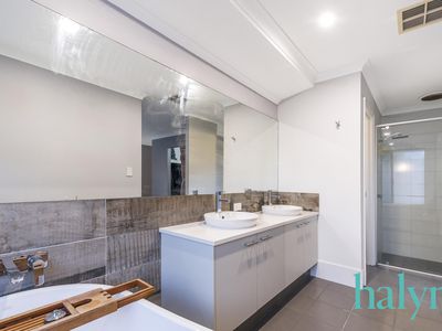 99 St Kilda Road, Rivervale