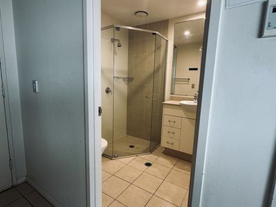 2209 / 1 Como Crescent Como Crescent, Southport