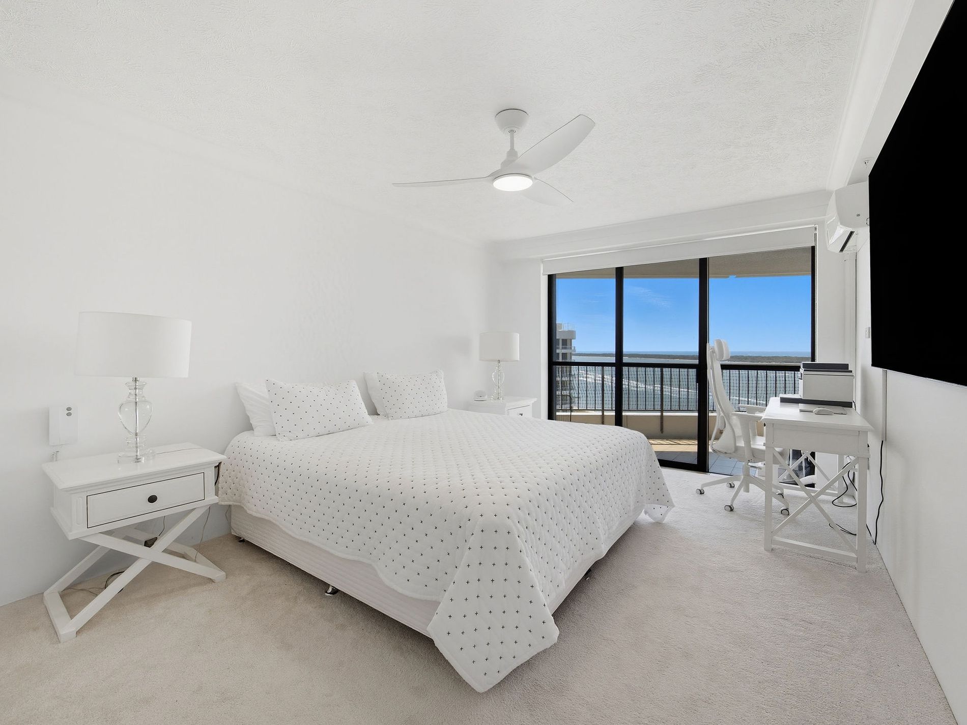 65 / 17 Bayview Street, Runaway Bay