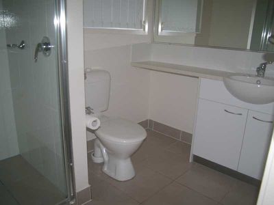 Unit 2 / 5 Judith Street, Flinders View