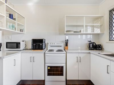 5 Poinciana Street, Cranbrook