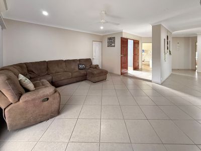 7B SERENITY COURT, Tolga