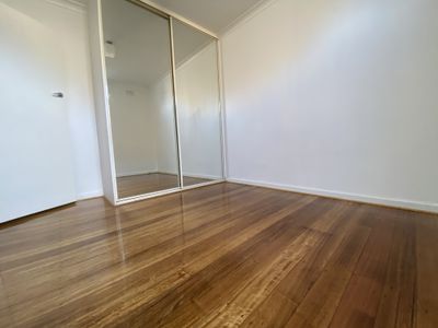 2 / 95-97 Summerhill Road , Footscray
