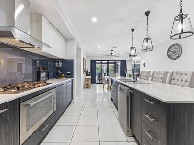 1-3 Mecklem Court, Ningi