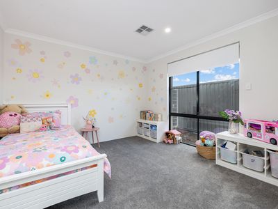 48 Halcyon Loop, Southern River