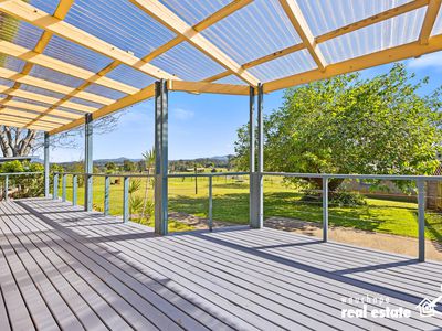 490 Beechwood Road, Beechwood