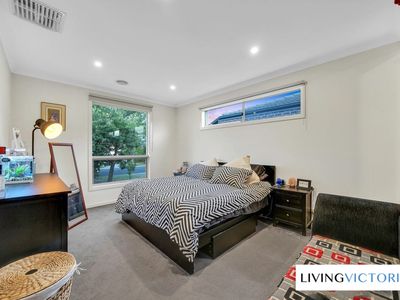 8 Hilderbrand Avenue, Williams Landing