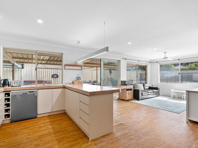 13 Kangaroo Paw Drive, Greenfields