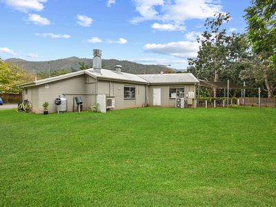1 GAMBURRA DRIVE, Redlynch