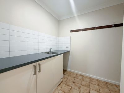 2A Kirwan Court, Hannans