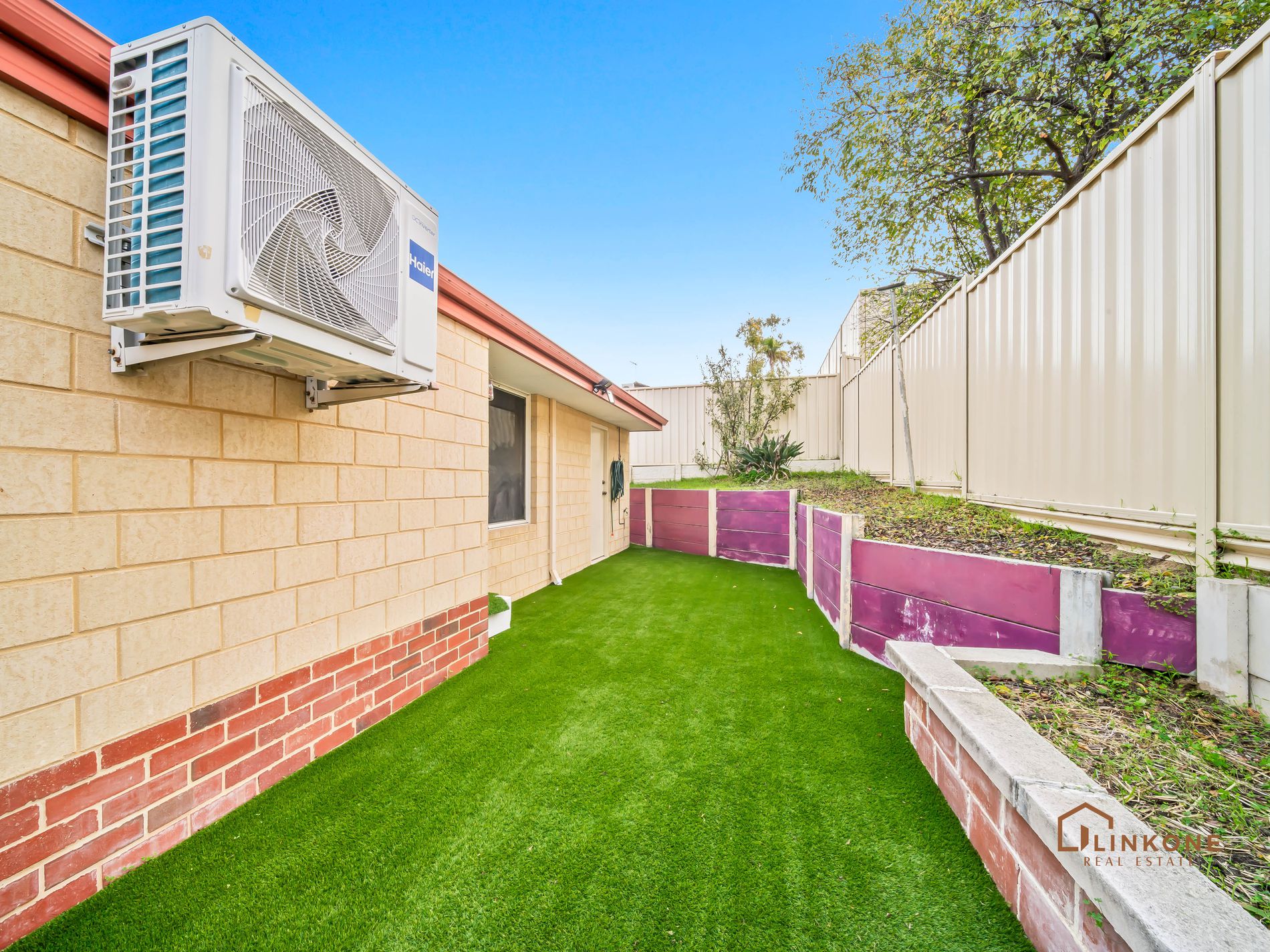 2 / 94 Hobbs Avenue, Como