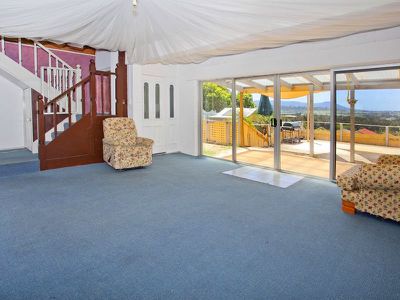 32 Tait Avenue, Kanahooka