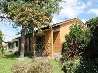 1 WARSAW CRESCENT, Wodonga