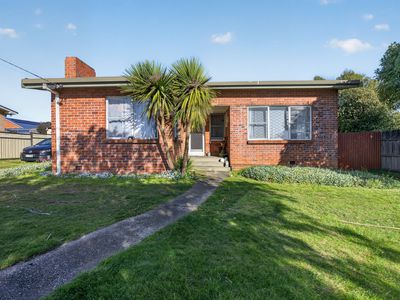 2 Victoria Street, George Town