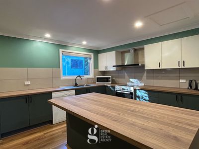 80B West Parade, Denistone