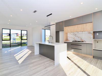 8 Kobe Street, Karaka