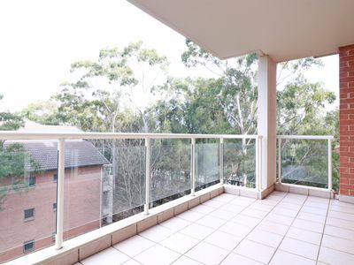 403 / 4 Wentworth Drive, Liberty Grove