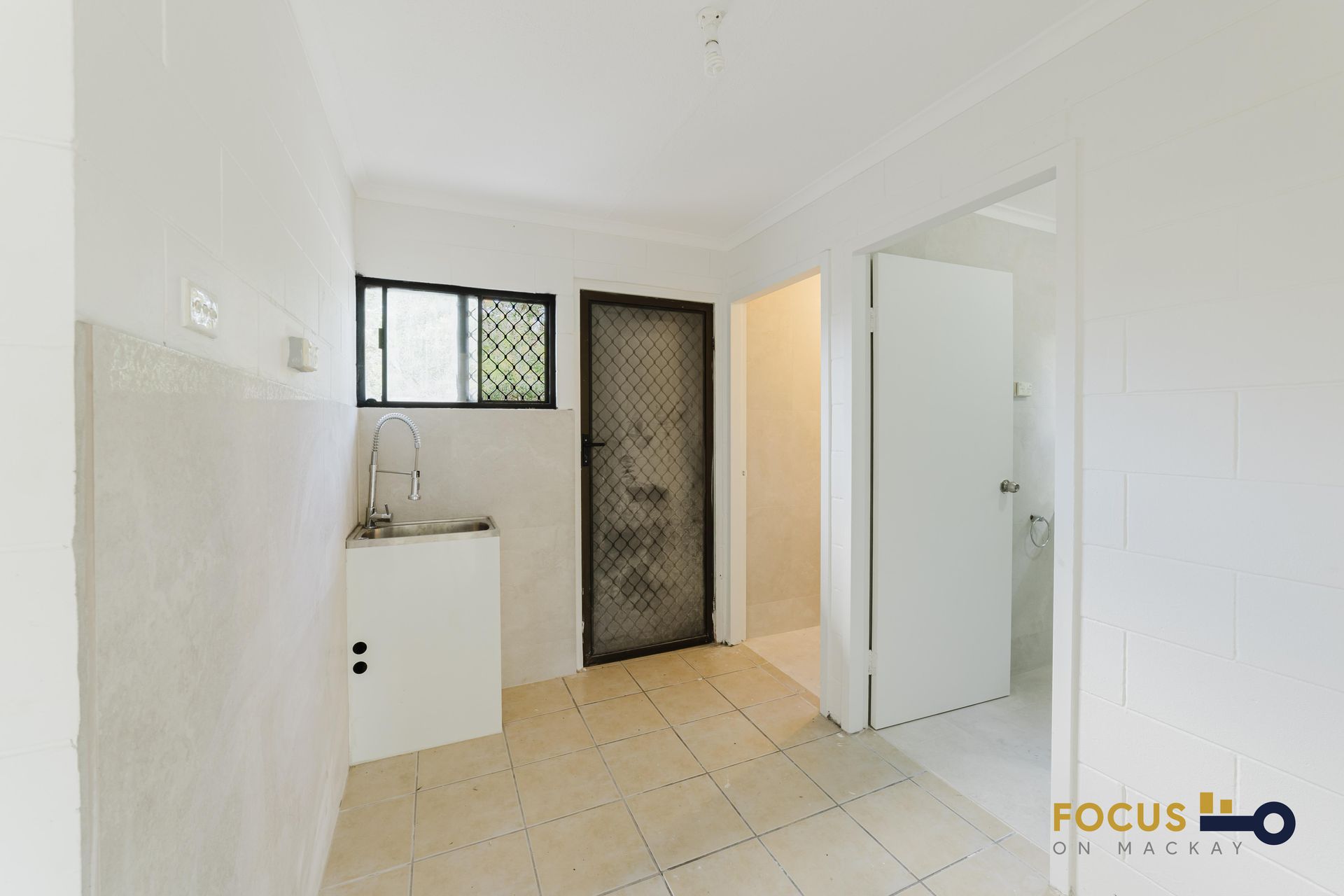 8 Casuarina Street, Slade Point